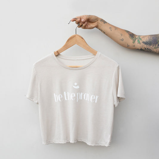 Be The Prayer ॐ flowy cropped tee (heather dust)